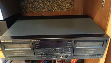 Pioneer.. doppia piastra cassetta autoreverse 