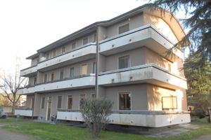 Ampio bilocale adattato a trilocale Vigevano