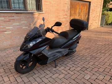 Scooter kymco