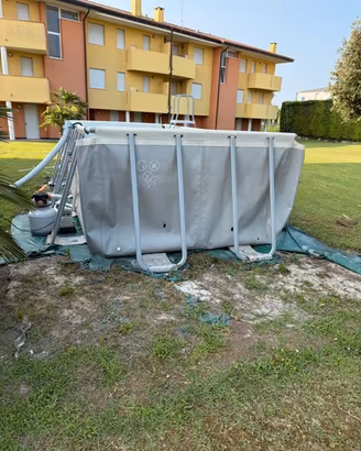 Piscina fuori terra Intex 5,49 x 2,74 x 1,32 m