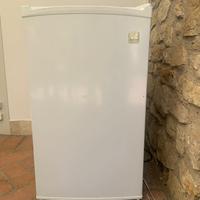 Frigorifero Daewoo compatto 140 lt. 1 porta