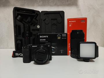 Sony A6400 + 2 obiettivi + Zhiyun Crane M2