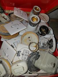 Materiale elettrico vintage funzionante