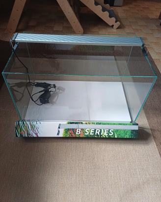 acquario extrachiaro 80 litri con plafoniera led