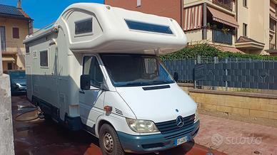 Camper CI Mizar Garage Mercedes Sprinter 216 2003