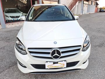 Mercedes-benz B 200 d Premium