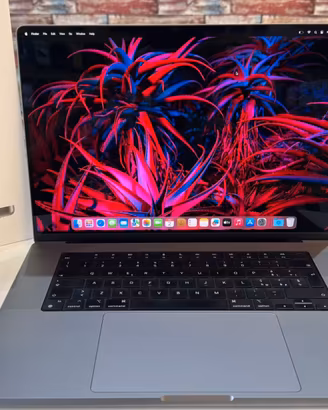 MacBook Pro 16" M2 MAX 32Gb RAM