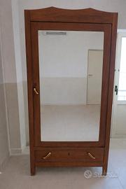 armadio con specchio