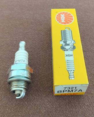 Candela di accensione NGK BPM7A 7321