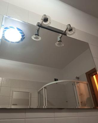 mobile bagno con specchiera