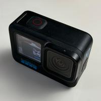 GoPro Hero 10 + accessori