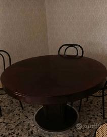 Tavolo rotondo allargabile