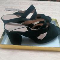 Sandali con tacco velluto nero n. 39 