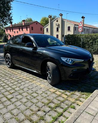 Alfa Romeo Stelvio 2.2 210cv