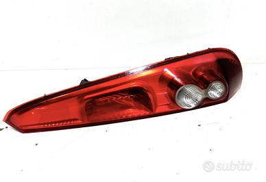 STOP FANALE FANALINO POSTERIORE DESTRO FORD Fiesta
