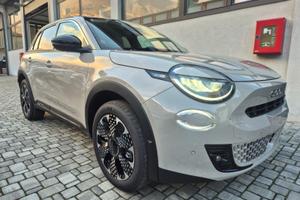Fiat 600 Hybrid 145 CV DCT MHEV La Prima