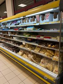 Frigorifero lungo per alimentari