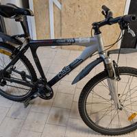 BICICLETTA Mountain bike 