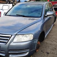 Ricambi Volkswagen Touareg anno 06 cil 2.5 R5 tdi