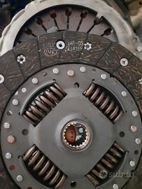 Kit frizione lux Peugeot 306 e Citroen motore 2.0