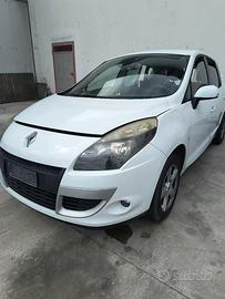Renault Scaenic X-mode per ricambi 