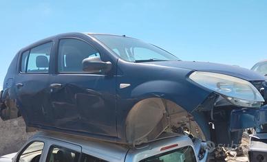 Ricambi DACIA SANDERO 1.4 benzina/gpl anno 2010