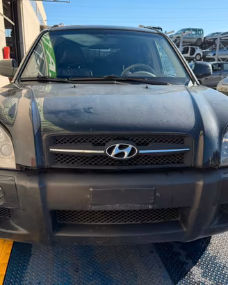 RICAMBI USATI AUTO VARI HYUNDAI TUCSON 2006 2000 B