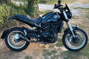 Moto Leoncino 500 Benelli Serie Trail