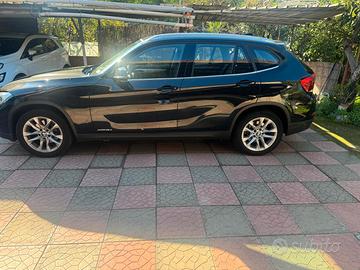 v BMW X1 CAMBIO AUTOMATICO 