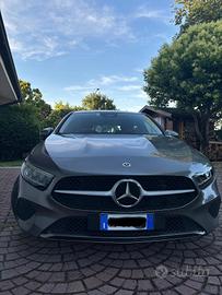 Mercedes Classe A 180 D - Business  85KW 