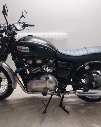 motocicletta TRIUMPH BONEVILLE T 100