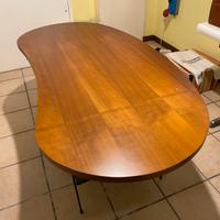 Tavolo in legno per studio bambini