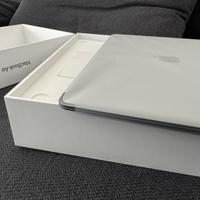 Macbook air M1 pari al nuovo