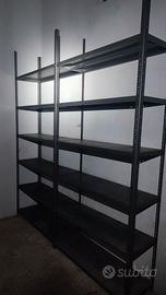 Scaffalatura metallica