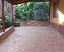 Villa indipendente da ristrutturare