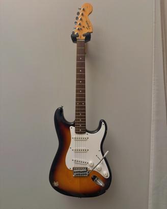 Fender stratocaster squier