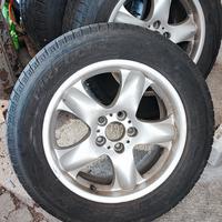 cerchi in lega con gomme BMW 