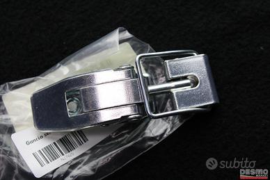 Gancio serbatoio Ducati monster IE