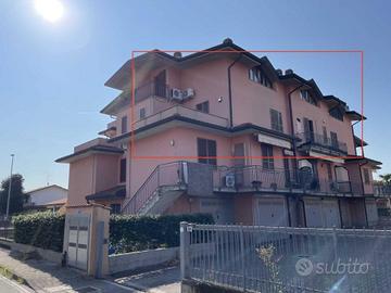 Immobile in asta di 204 m² con 5 locali e box auto