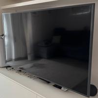 Televisione Samsung UHD 4K 50 pollici