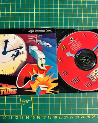Apple Developer CD 1992 Hack to the Future