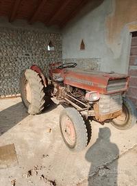 Trattore Massey Ferguson 135
