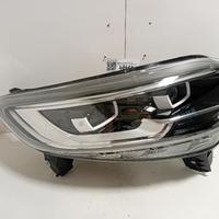 FANALE ANTERIORE DX RENAULT Kadjar Serie 260105759