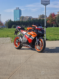 Honda cbr1000rr 2006 allestimento repsol