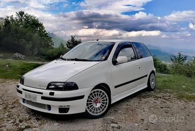 FIAT PUNTO GT TURBO