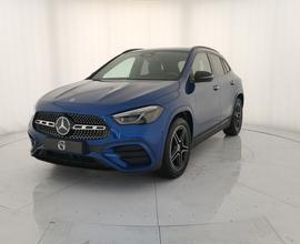 MERCEDES-BENZ GLA 200 d automatic