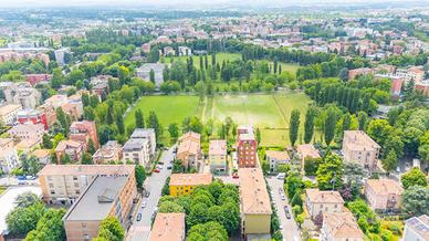 3 LOCALI A PARMA