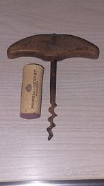 Antico cavatappi manico legno
