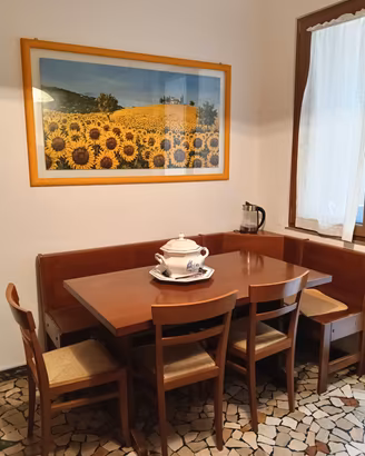 Set da pranzo in ciliegio