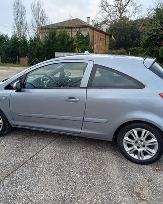 Opel Corsa D